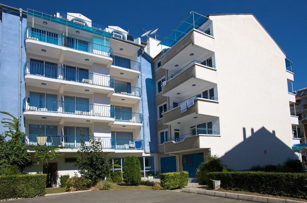 ЕЛВИРА 2, Равда, България