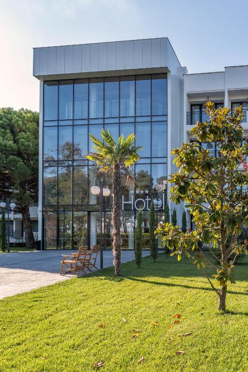 i-Хотел 4, Слънчев Бряг, България