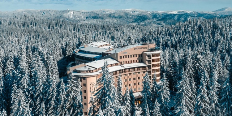 ОРФЕЙ 4, Пампорово, България